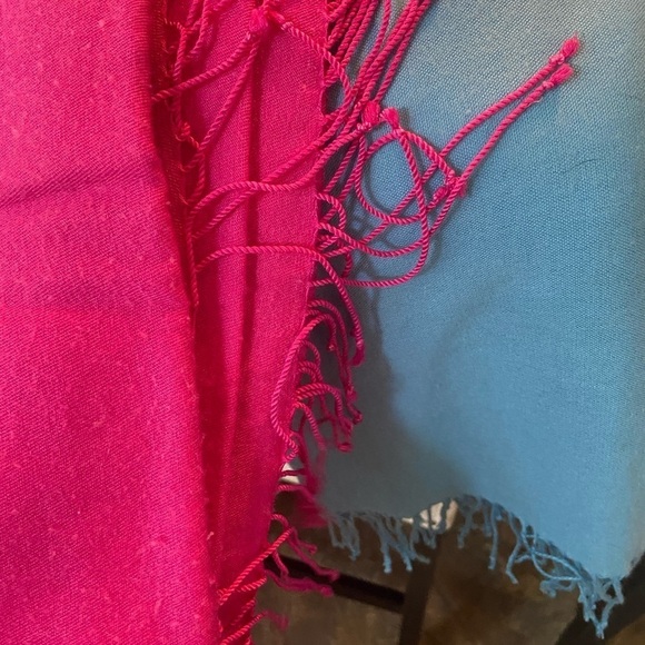 2 Pashmina Scarfs- Cheap, Not Perfect Condition - Picture 4 of 6